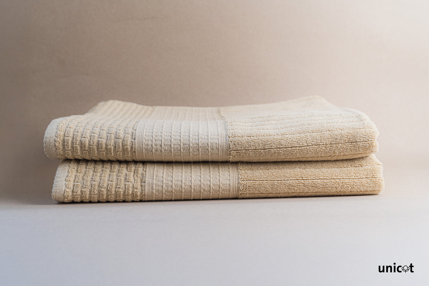 UniBreeze Bath Towel