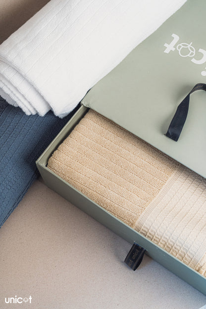 UniBreeze Bath Towel