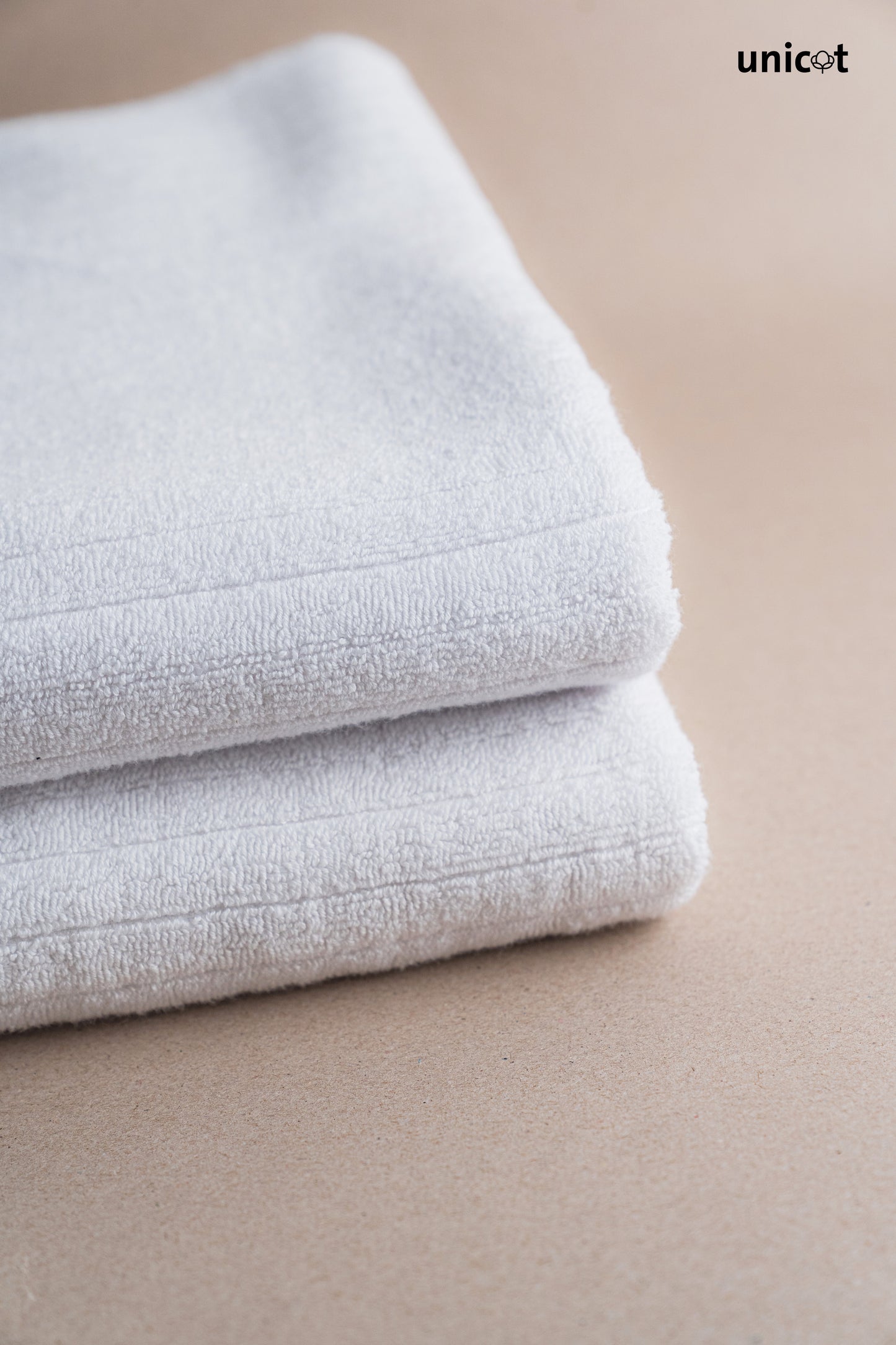 UniBreeze Bath Towel