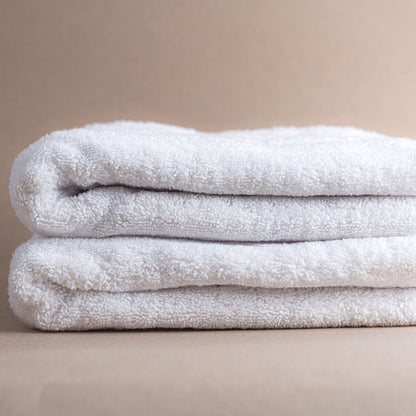 UniLuxe Bath Towel