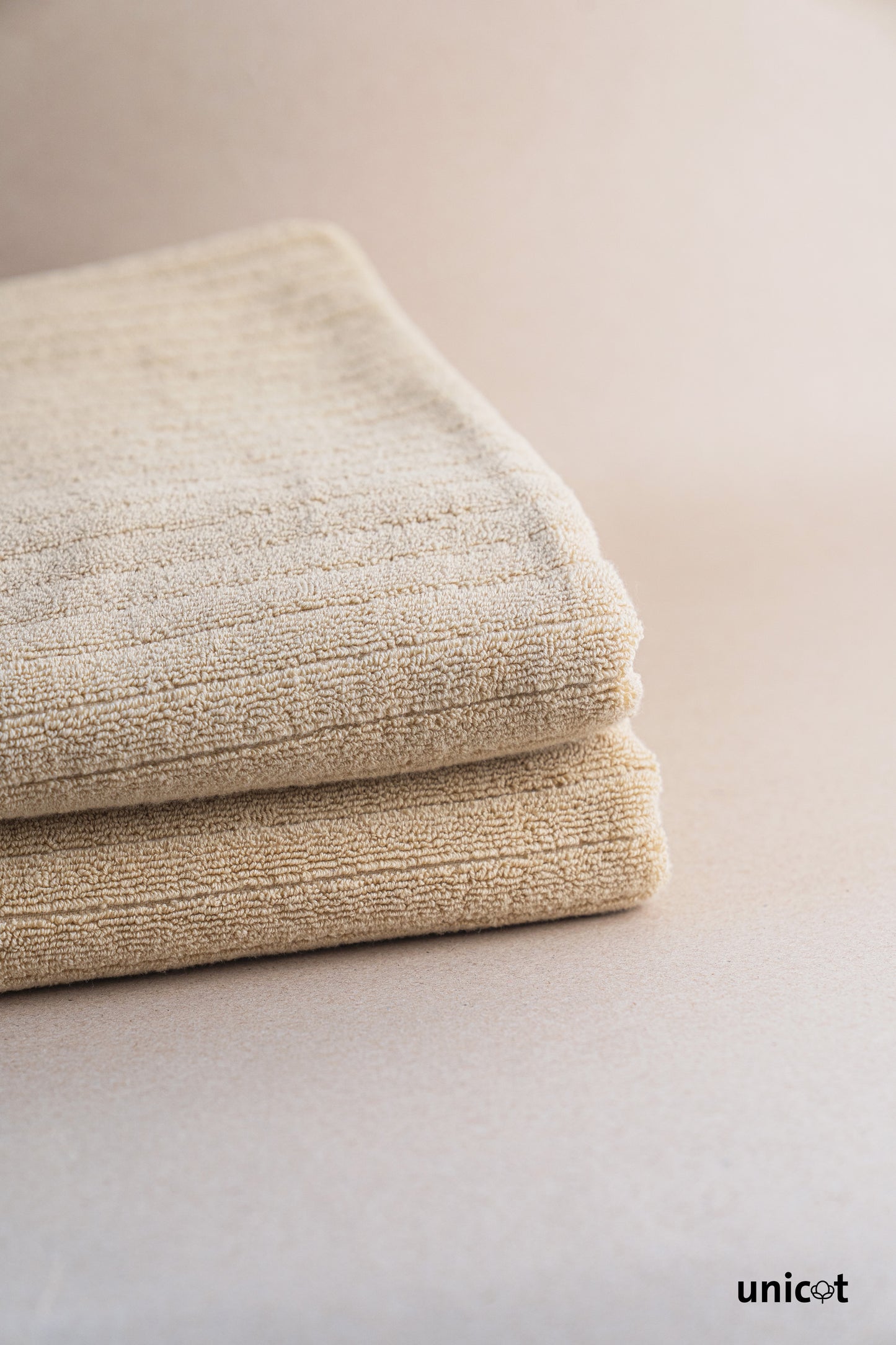 UniBreeze Bath Towel
