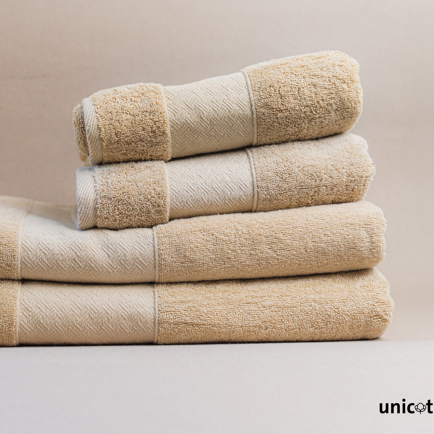 Uniluxe (Set of 2 Bath Towel & 2 Face Towel)