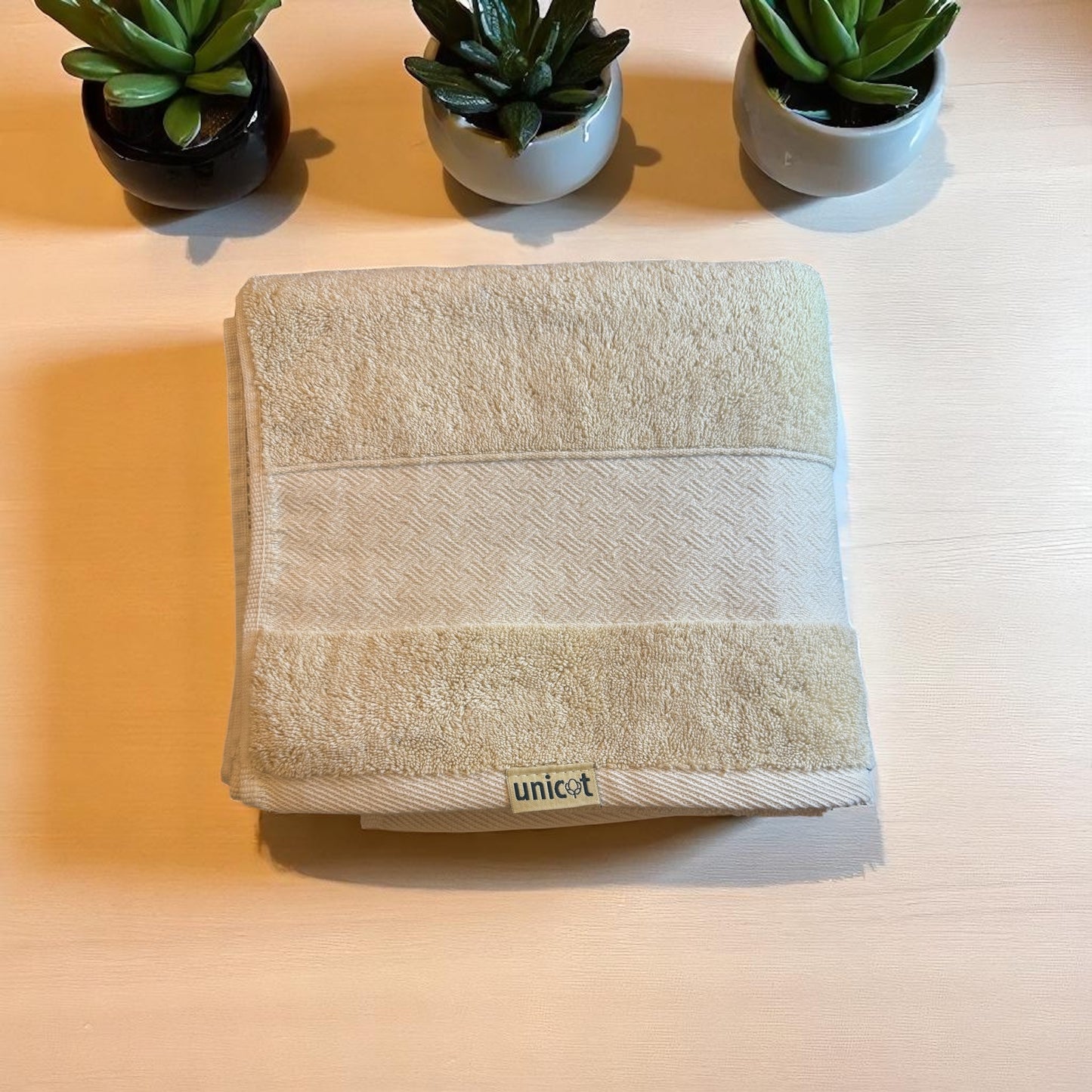 UniLuxe Face towel